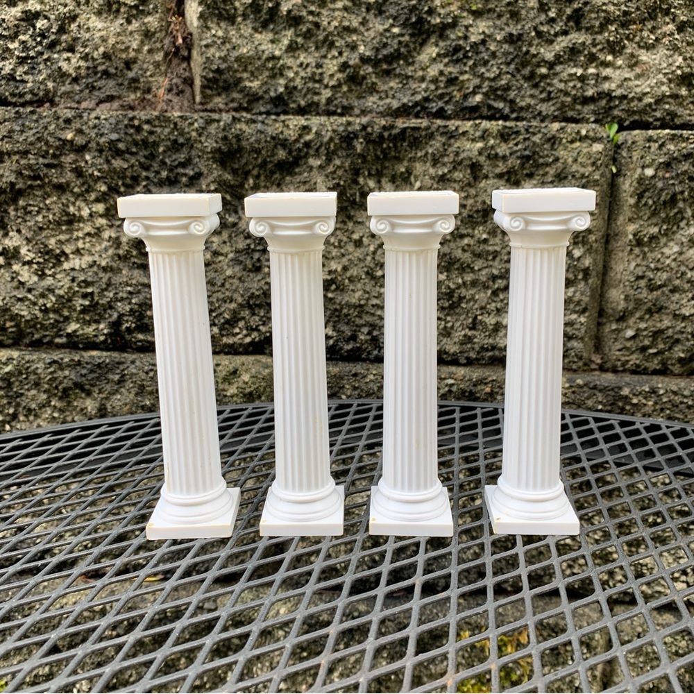 Vintage Set/4 Wilton Plastic White Columns Pillars Cake Decorations Toppers  5”